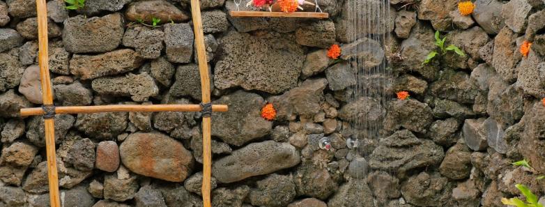 Natural stone shower at Paradise Taveuni