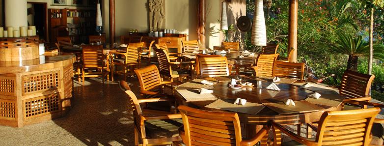 The restaurant at Alam Batu Beach Bungalow Resort Bali