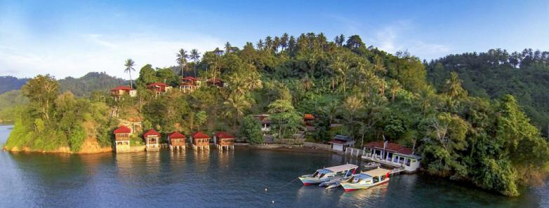 A view of Bastianos Dive Resort Lembeh from the sea