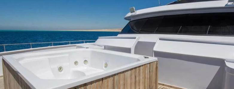 A jacuzzi on the upper deck