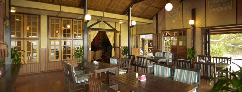 Dining room at Lankayan Island Resort