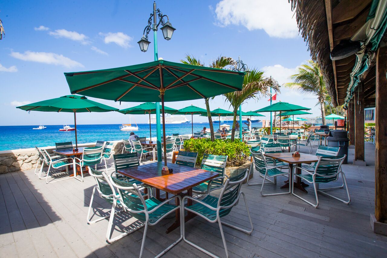 Sunset House Cayman Reviews & Specials Bluewater Dive Travel